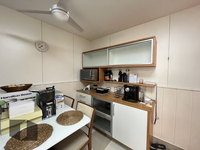 Apartamento para alugar com 3 quartos, 156m² - Foto 16