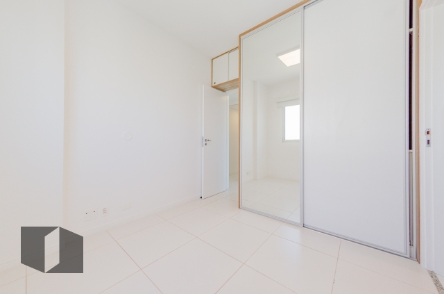 Apartamento à venda com 3 quartos, 99m² - Foto 23