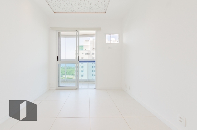 Apartamento à venda com 3 quartos, 99m² - Foto 30