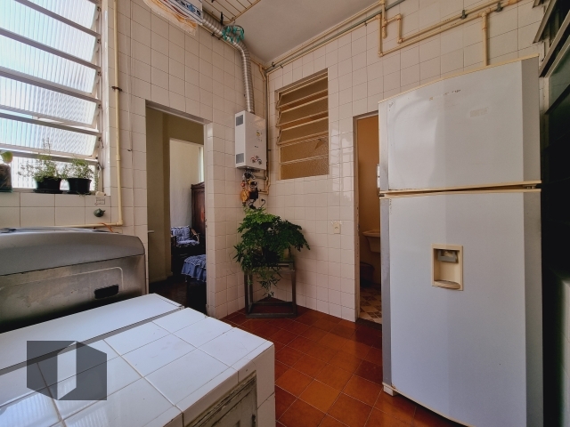 Apartamento à venda com 3 quartos, 240m² - Foto 37