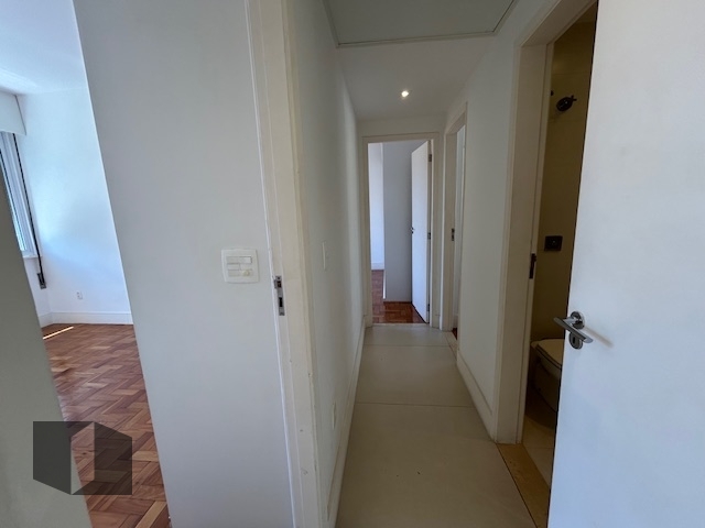 Apartamento à venda com 3 quartos, 90m² - Foto 4