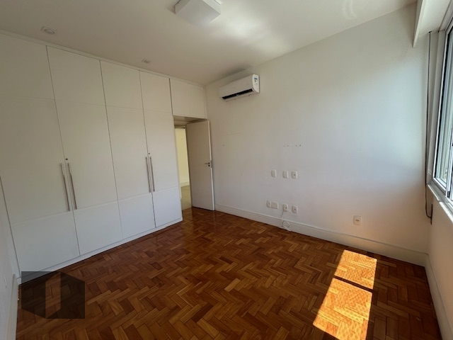 Apartamento à venda com 3 quartos, 90m² - Foto 6