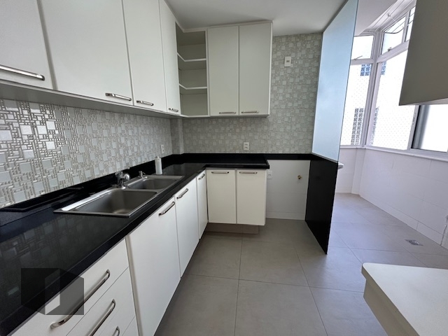 Apartamento à venda com 3 quartos, 90m² - Foto 17