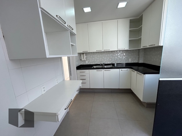 Apartamento à venda com 3 quartos, 90m² - Foto 18