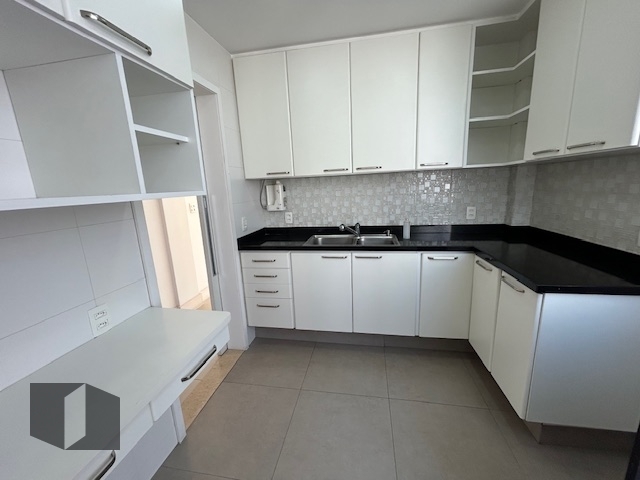 Apartamento à venda com 3 quartos, 90m² - Foto 16