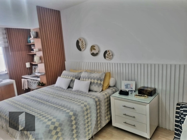 Apartamento à venda com 3 quartos, 158m² - Foto 13