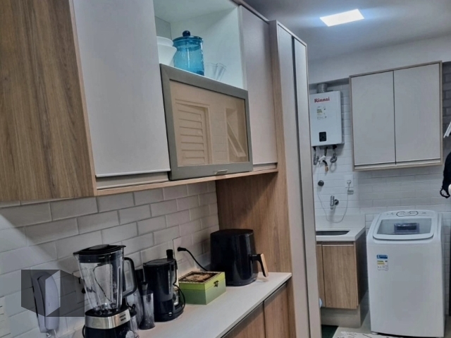 Apartamento à venda com 3 quartos, 158m² - Foto 32