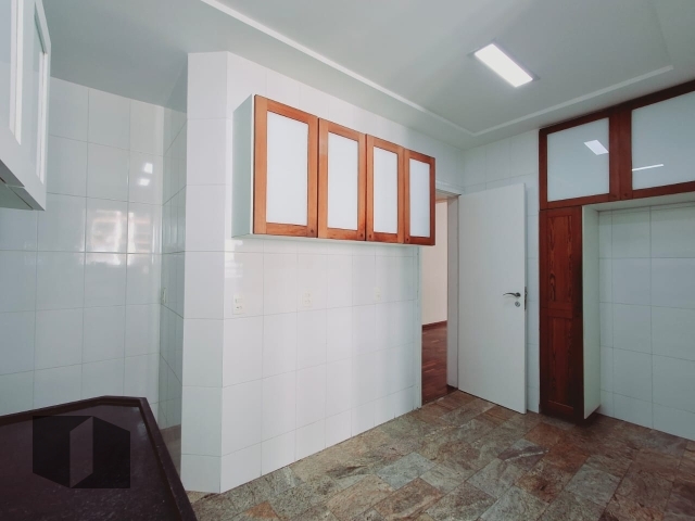 Apartamento à venda com 3 quartos, 124m² - Foto 21