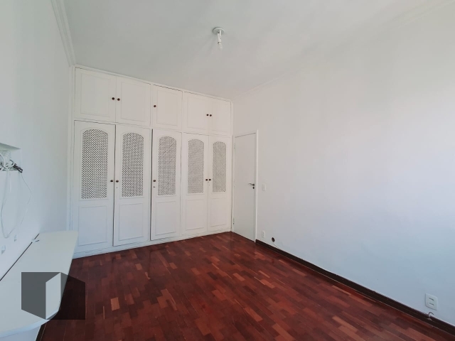 Apartamento à venda com 3 quartos, 124m² - Foto 7