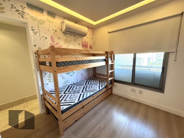 Apartamento à venda com 4 quartos, 136m² - Foto 17