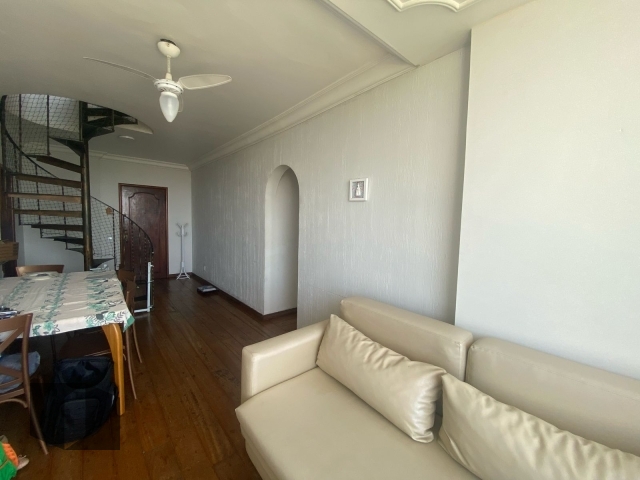 Cobertura à venda com 3 quartos, 215m² - Foto 6