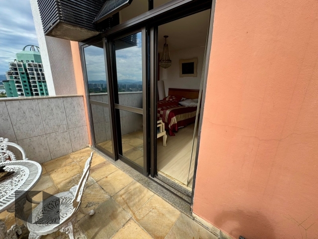 Apartamento à venda com 3 quartos, 126m² - Foto 13