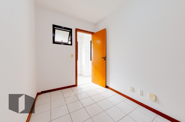 Apartamento à venda com 2 quartos, 96m² - Foto 18