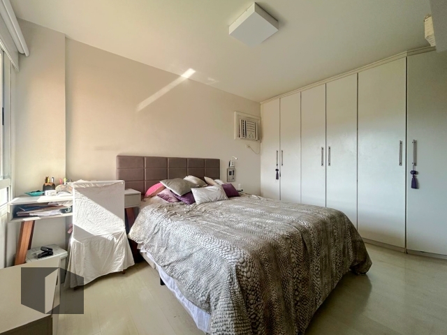 Apartamento à venda com 3 quartos, 129m² - Foto 9