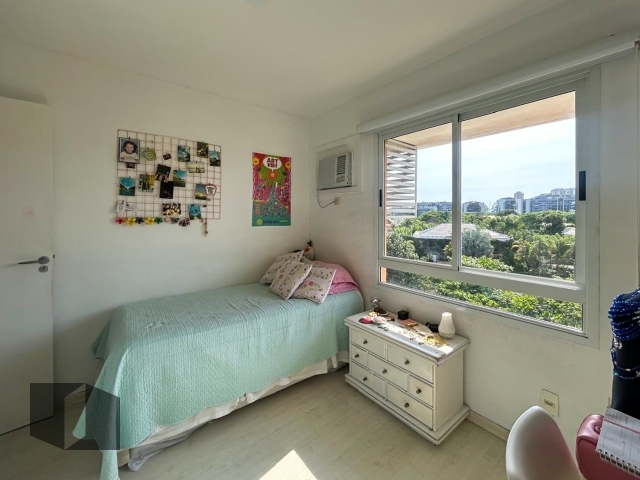 Apartamento à venda com 3 quartos, 129m² - Foto 19