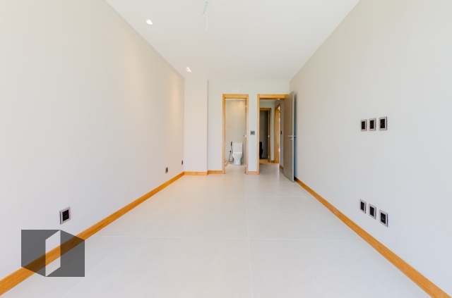 Casa à venda com 5 quartos, 353m² - Foto 21