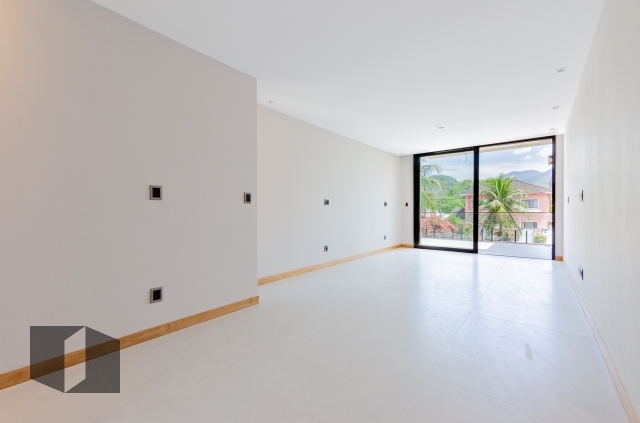 Casa à venda com 5 quartos, 353m² - Foto 30