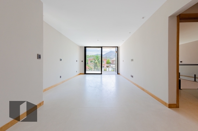 Casa à venda com 5 quartos, 353m² - Foto 32