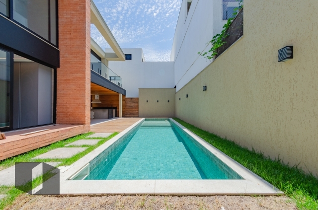 Casa à venda com 5 quartos, 353m² - Foto 8