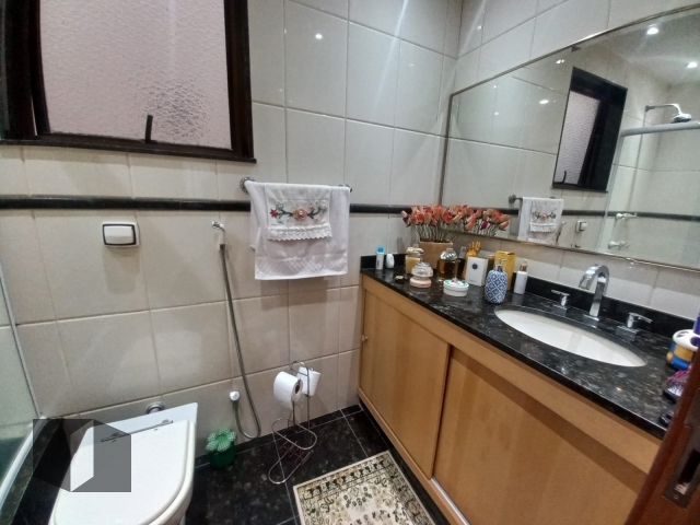 Apartamento à venda com 3 quartos, 180m² - Foto 11