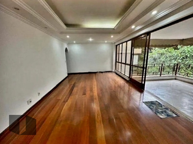 Apartamento à venda com 3 quartos, 139m² - Foto 3