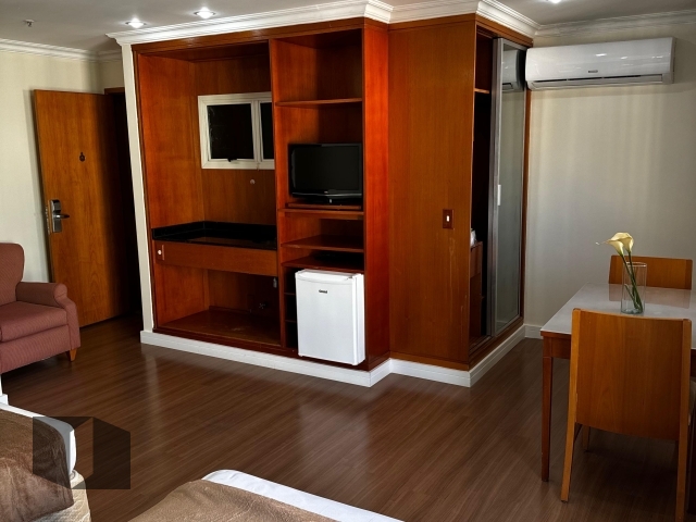 Apartamento à venda com 2 quartos, 72m² - Foto 10