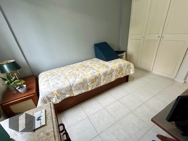 Apartamento à venda com 3 quartos, 96m² - Foto 10