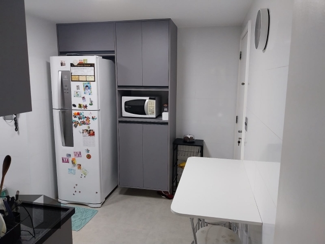 Apartamento à venda com 3 quartos, 113m² - Foto 12