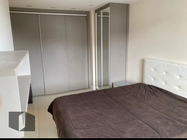 Apartamento à venda com 2 quartos, 68m² - Foto 5