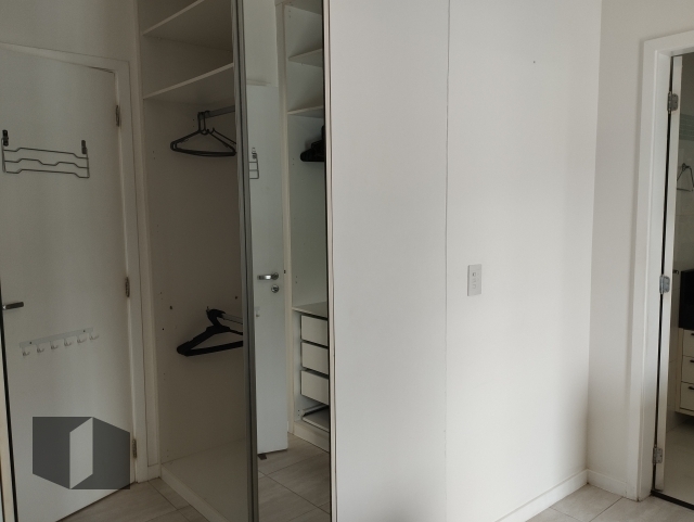 Apartamento para alugar com 4 quartos, 127m² - Foto 25