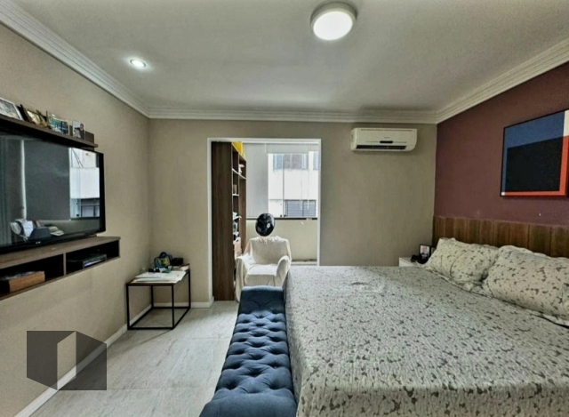 Apartamento à venda com 3 quartos, 160m² - Foto 13