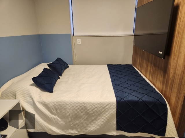 Apartamento à venda com 2 quartos, 70m² - Foto 15