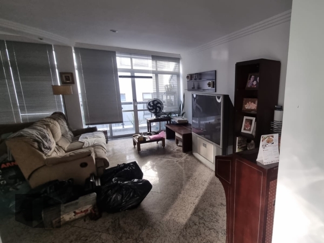 Cobertura à venda com 4 quartos, 247m² - Foto 3