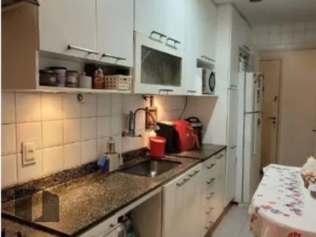 Apartamento à venda com 3 quartos, 80m² - Foto 12