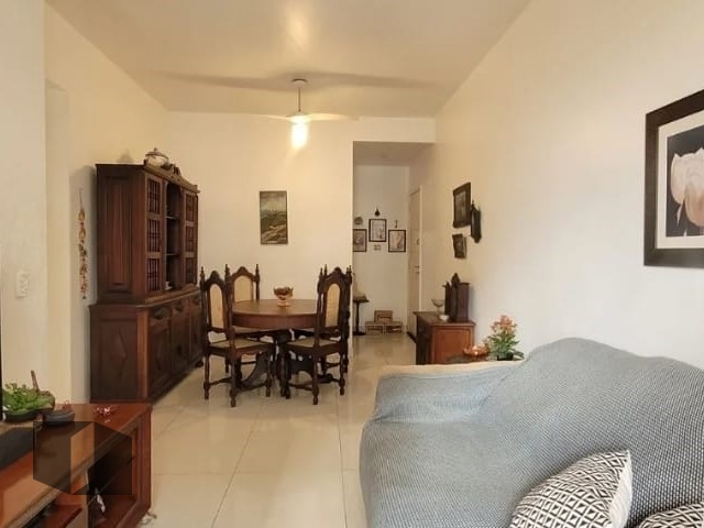 Apartamento à venda com 3 quartos, 80m² - Foto 2