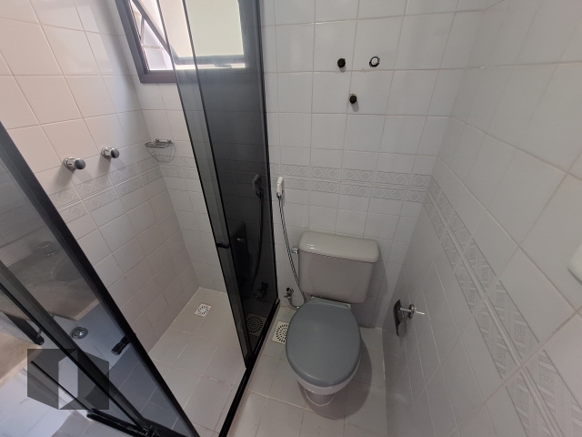 Apartamento para alugar com 2 quartos, 78m² - Foto 11