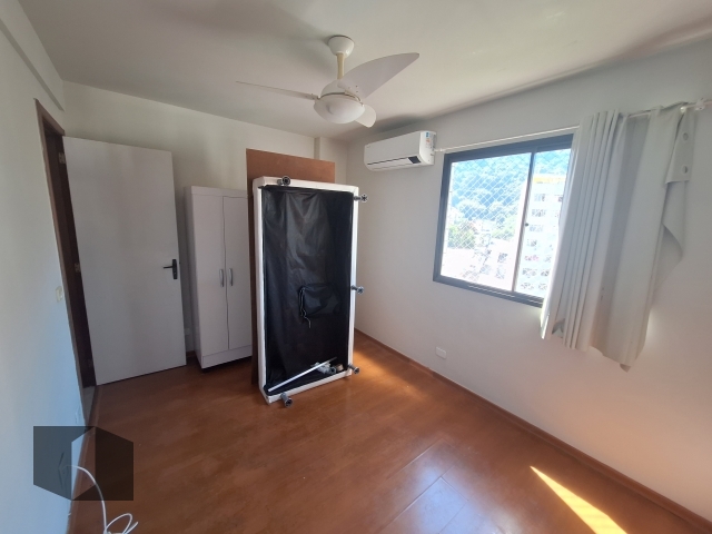 Apartamento para alugar com 2 quartos, 78m² - Foto 13