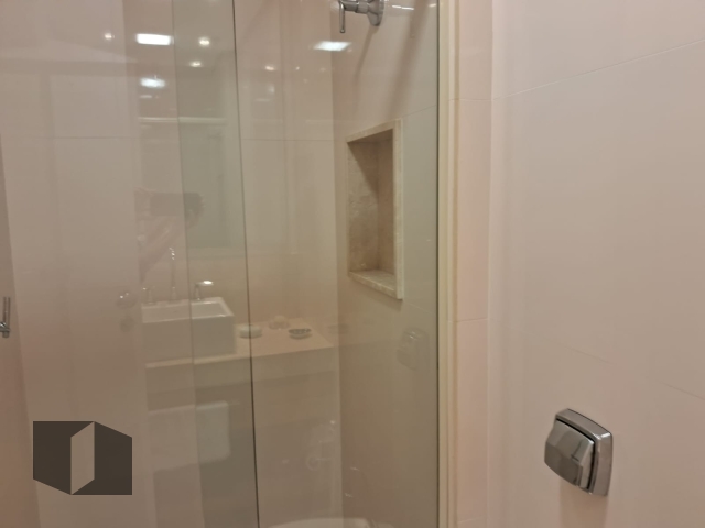 Apartamento à venda com 2 quartos, 96m² - Foto 9