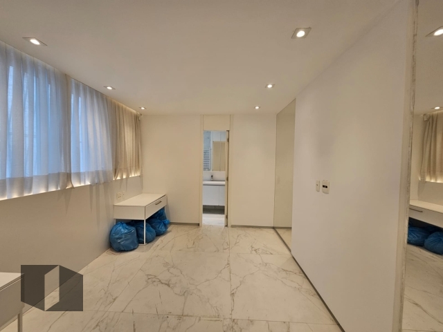 Apartamento à venda com 3 quartos, 155m² - Foto 9