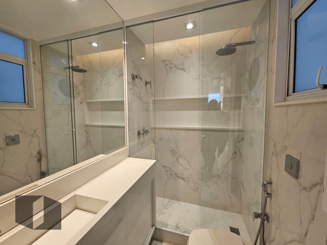 Apartamento à venda com 3 quartos, 155m² - Foto 19