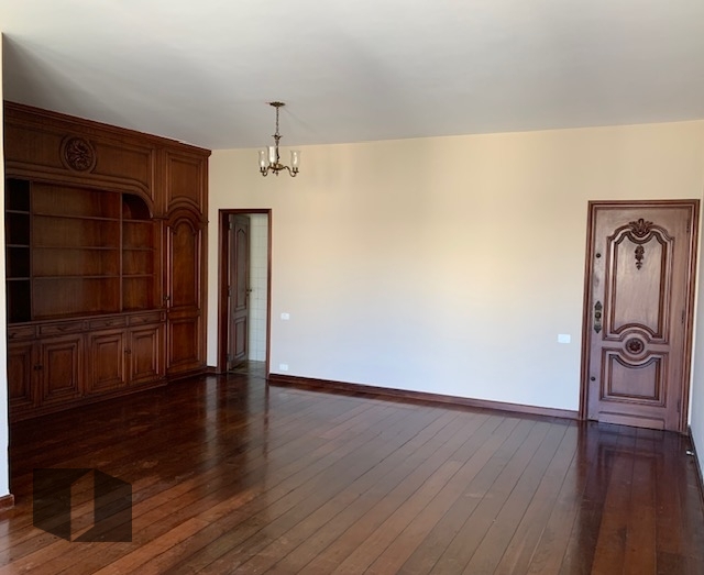 Apartamento para alugar com 3 quartos, 129m² - Foto 2