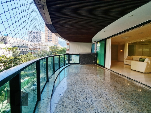 Apartamento no Leblon