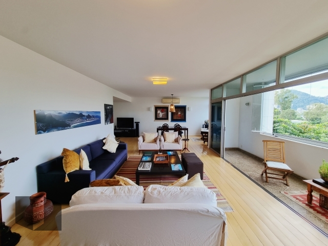 Apartamento à venda com 4 quartos, 193m² - Foto 6