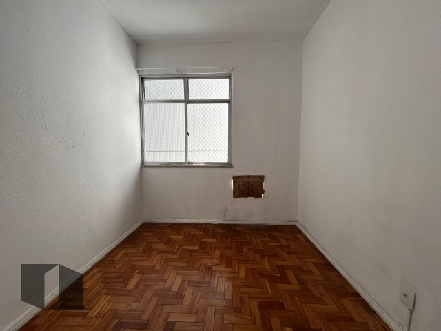 Apartamento à venda com 2 quartos, 57m² - Foto 7
