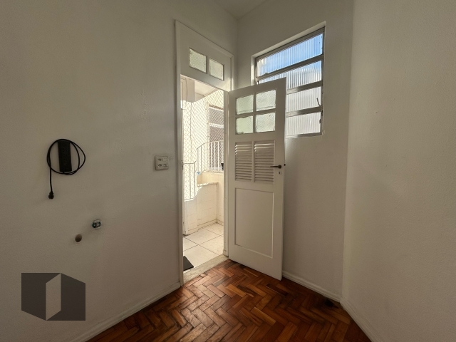 Apartamento à venda com 2 quartos, 57m² - Foto 19