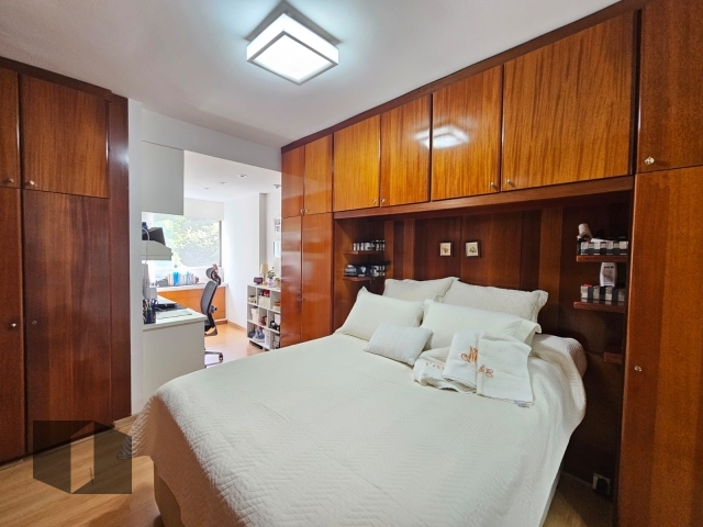 Apartamento à venda com 3 quartos, 125m² - Foto 8