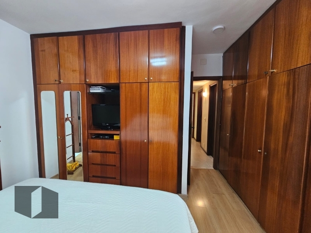 Apartamento à venda com 3 quartos, 125m² - Foto 12