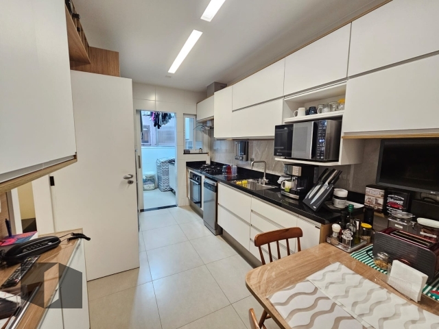 Apartamento à venda com 3 quartos, 125m² - Foto 30