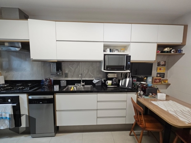 Apartamento à venda com 3 quartos, 125m² - Foto 33