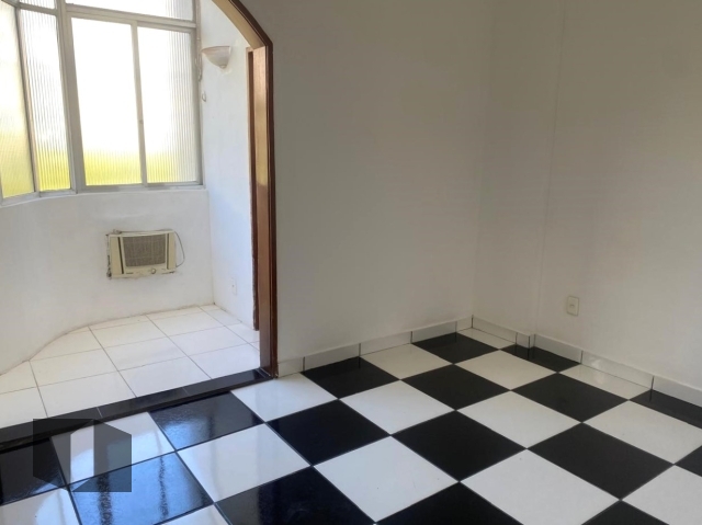 Apartamento à venda com 1 quarto, 36m² - Foto 6